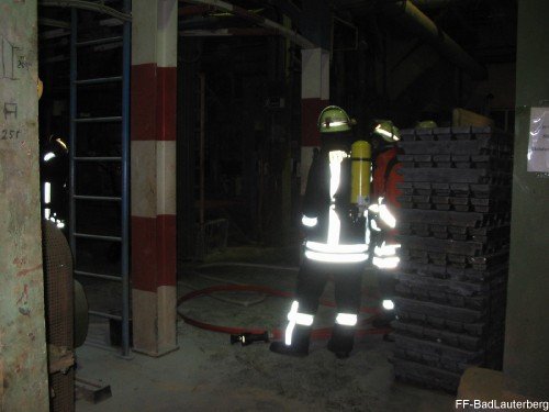 2009_04_24 Brand Exide Werk I 005